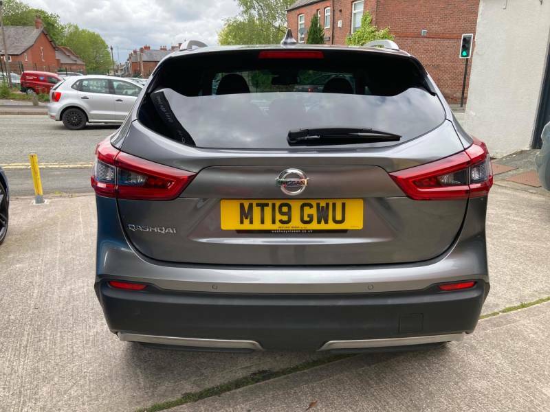 Nissan Qashqai 1.3 Dig-t N-connecta - 2019 19 MT19GWU Grey #4