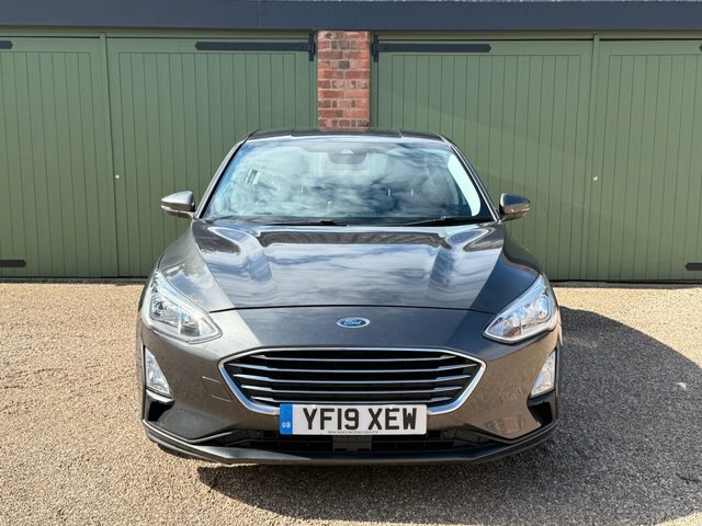 Ford Focus 2019 1.5 Ecoblue Titanium Hatchback Man YF19XEW Grey #2