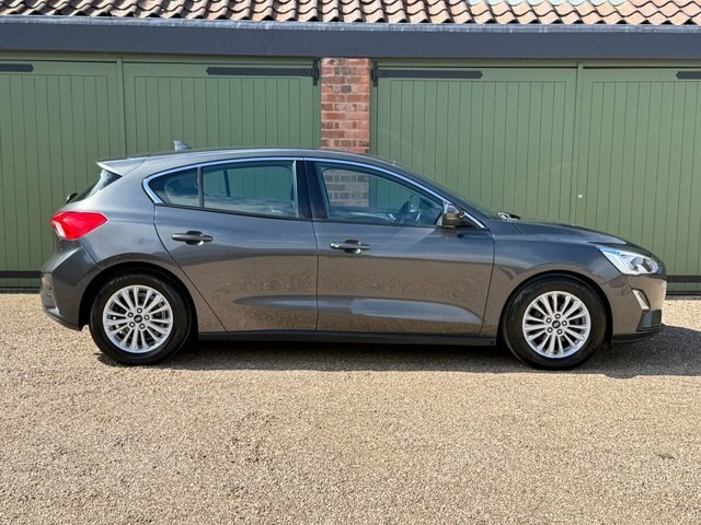 Ford Focus 2019 1.5 Ecoblue Titanium Hatchback Man YF19XEW Grey #4
