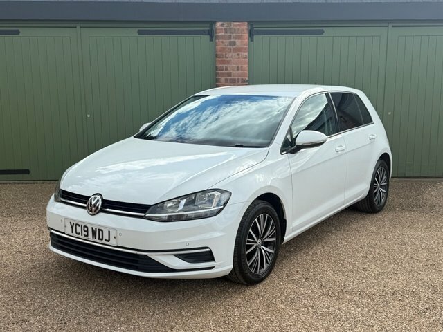 Volkswagen Golf 2019 1.0 Tsi Se Hatchback Euro 6 White