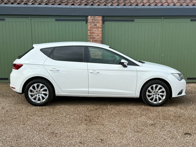 Seat Leon 2015 1.2 Tsi Se Hatchback Euro 6 White #4