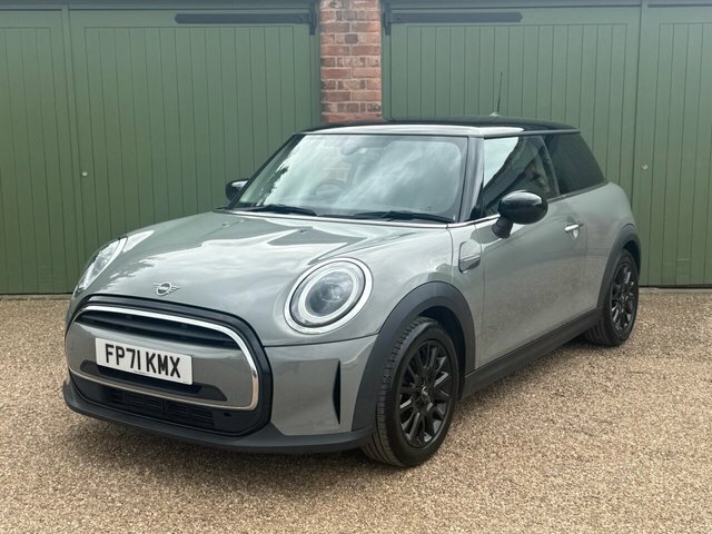 Mini Hatch 2021 1.5 Cooper Classic Hatchback Manua Grey