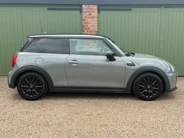 Mini Hatch 2021 1.5 Cooper Classic Hatchback Manua FP71KMX Grey #4