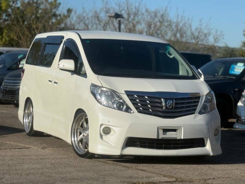 Toyota Alphard 3.0 350S C Package 3.5 V6 7 Seat - 2009 09 White