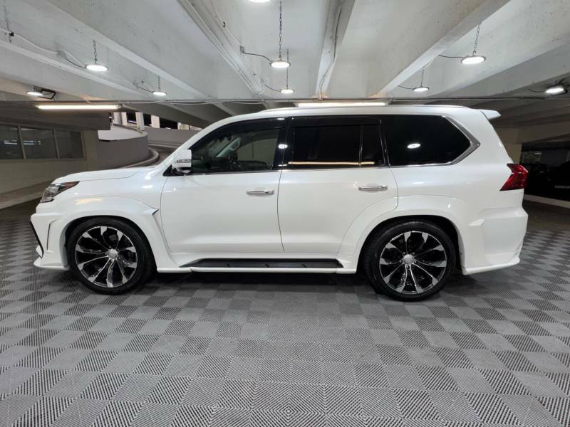 Lexus LX Lx570 5.7 V8 Wald Black Bison 8 Seats - 2016 16 White #3