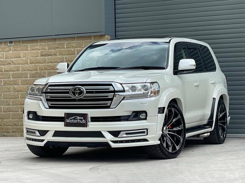 Toyota Land Cruiser 4.6 Ax G Selection Wald Black Bison Ulez - 2015 6 URJ040 White #6