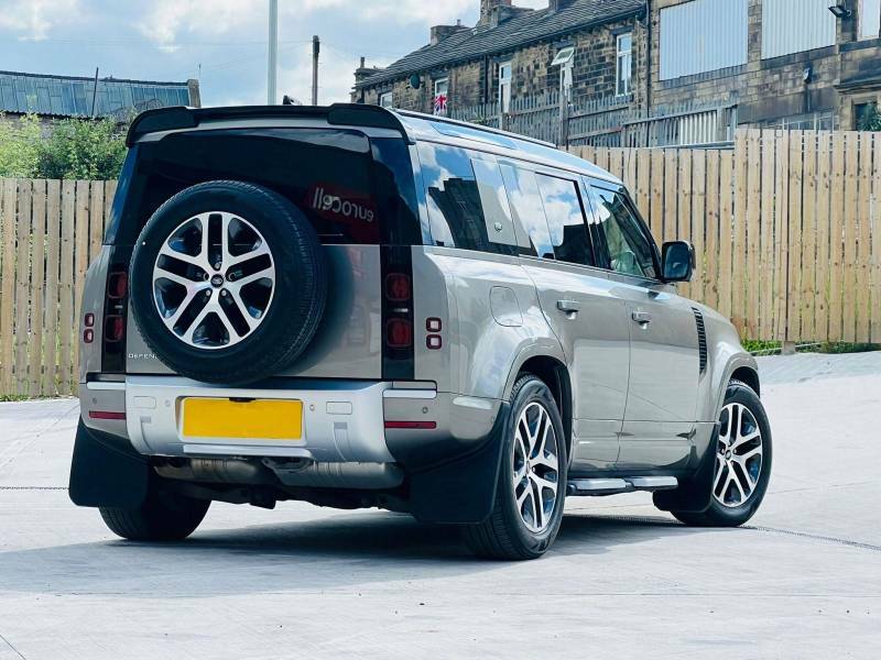 Land Rover Defender 110 3.0 D250 Xs Edition 110 - 2024 24 L1KWJ Silver #4