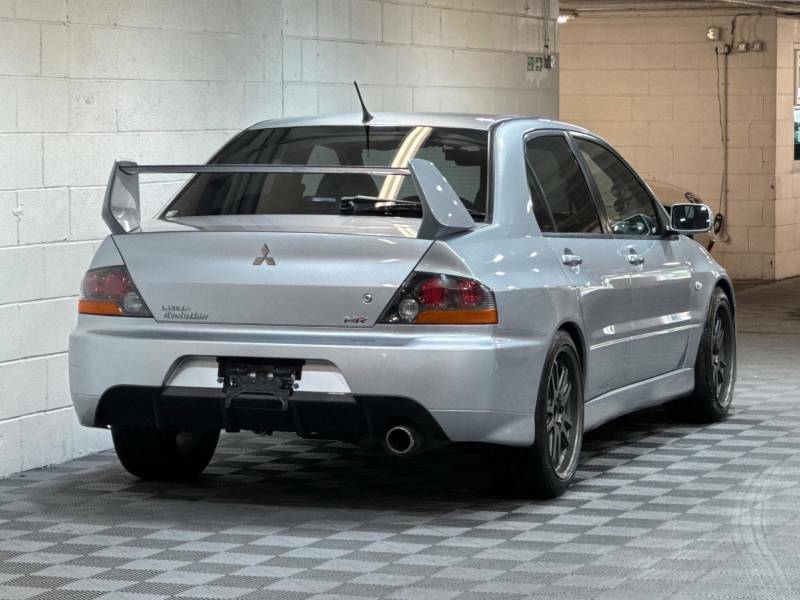Mitsubishi Lancer 2.0 Evo IX Mr Fq-320 Saloon 334 Silver #3