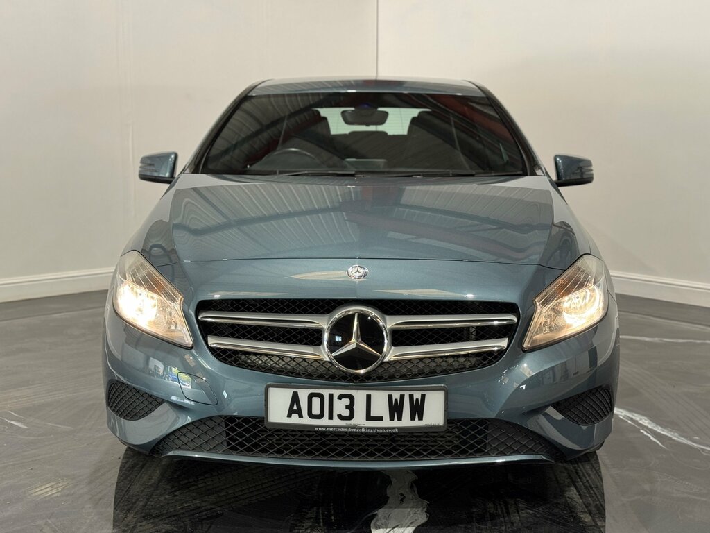 Mercedes-Benz A Class 1.6 A200 Blueefficiency Sport Hatchback Blue #2