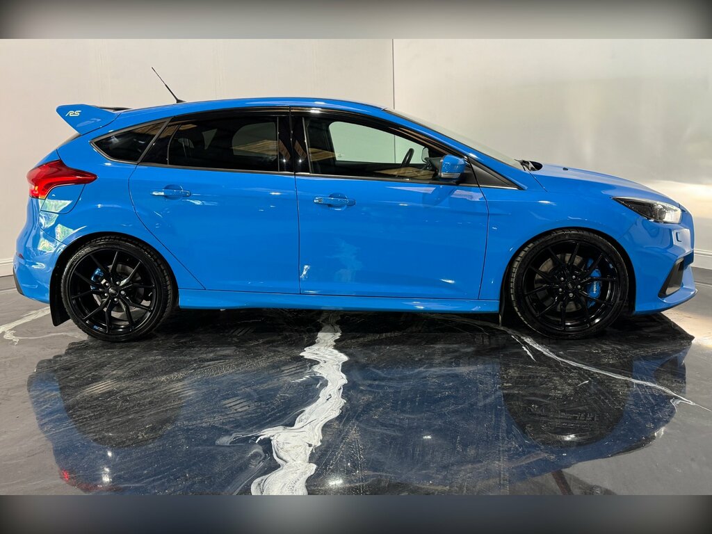 Ford Focus 2.3T Ecoboost Rs Hatchback Awd E MD66CMO Blue #4