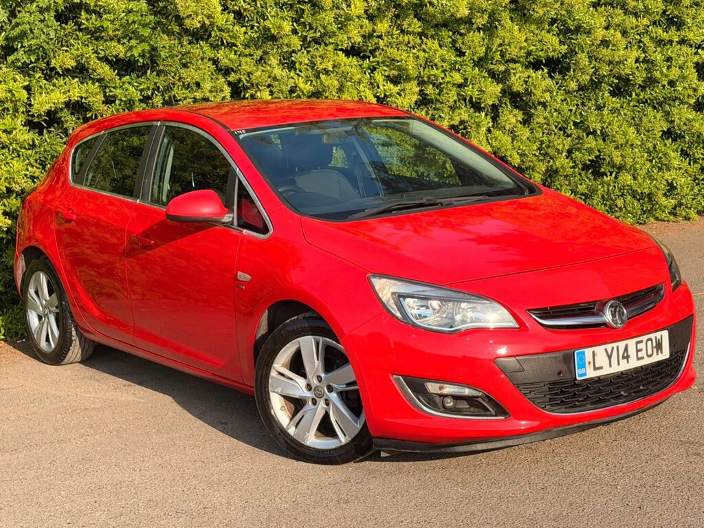 Vauxhall Astra 1.6 16V Sri Euro 5 Red