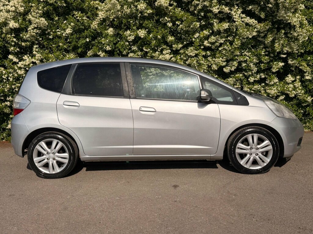 Honda Jazz 1.4 I-vtec Ex Euro 4 KW10UAT Silver #5