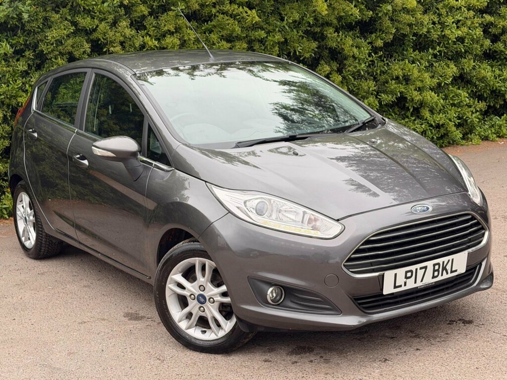 Ford Fiesta 1.25 Zetec Euro 6 Grey