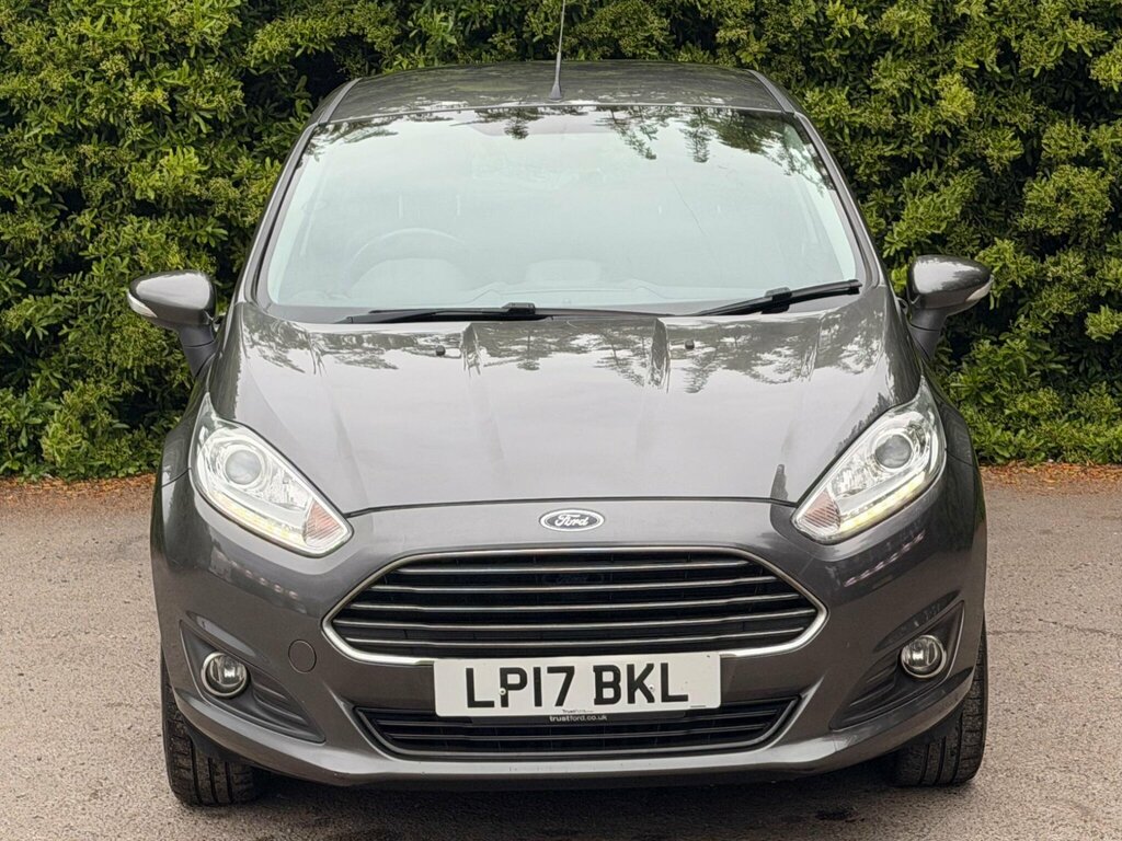 Ford Fiesta 1.25 Zetec Euro 6 LP17BKL Grey #2