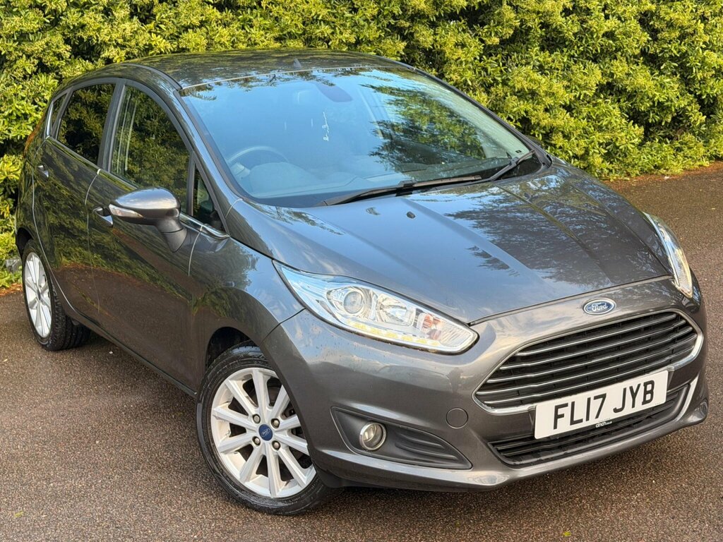 Ford Fiesta 1.0T Ecoboost Titanium Euro 6 Ss Grey