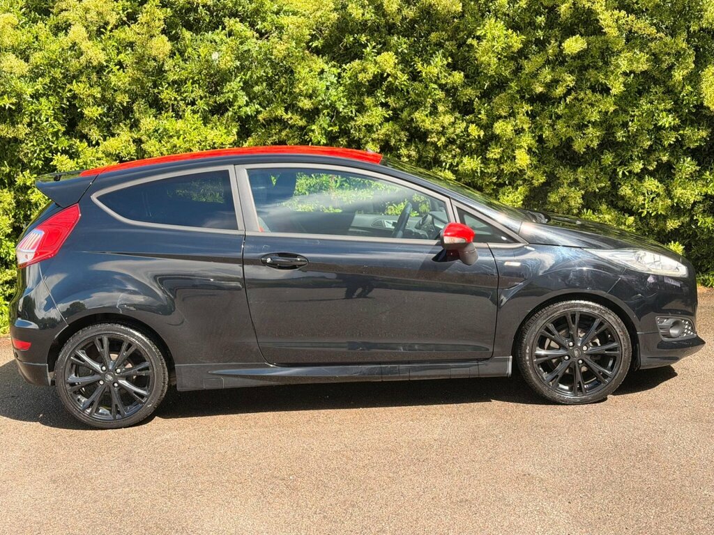 Ford Fiesta 1.0T Ecoboost St-line Euro 6 Ss AJ66ODK Black #4