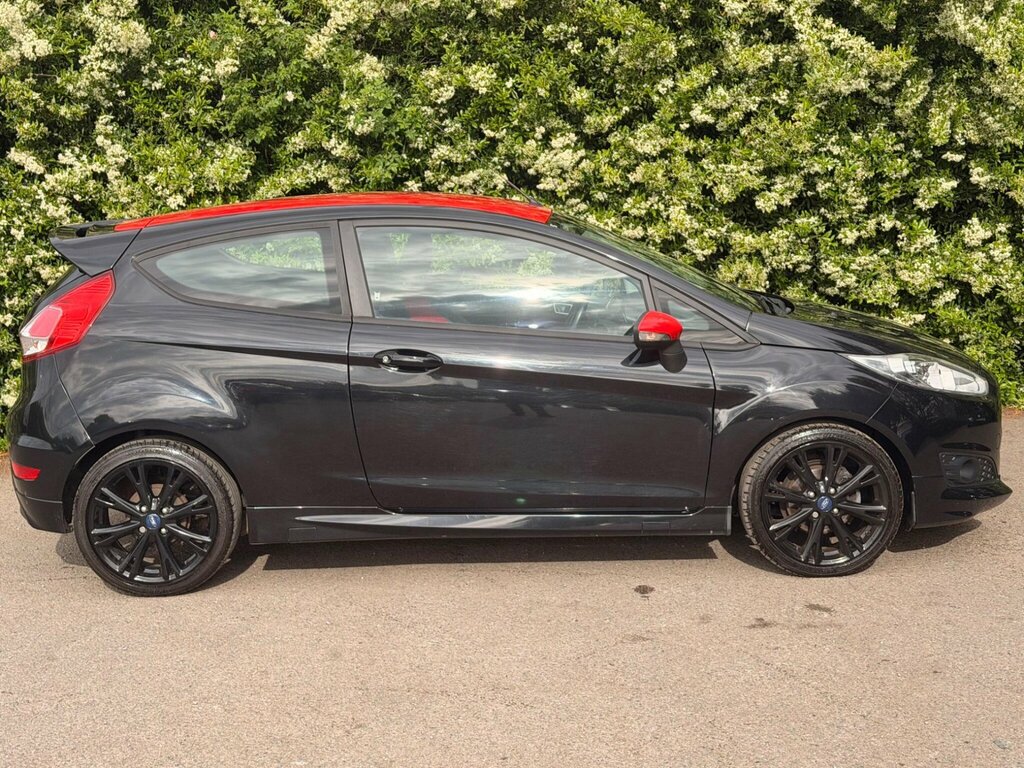 Ford Fiesta 1.0T Ecoboost Zetec S Black Edition Euro 6 Ss 3 WN15XTS Black #5