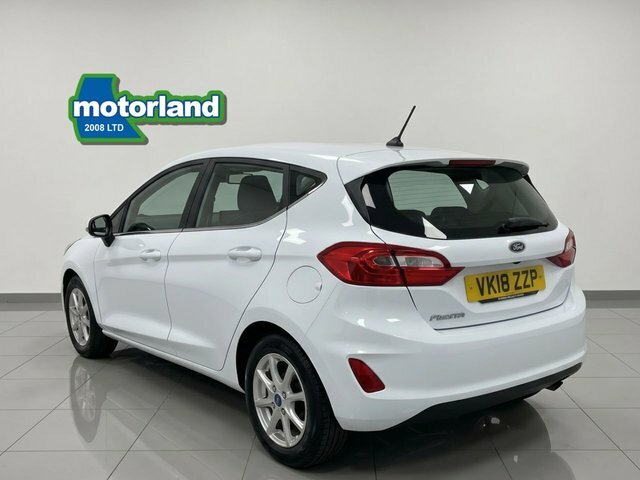 Ford Fiesta Ecoboost Zetec Hatchback VK18ZZP White #6