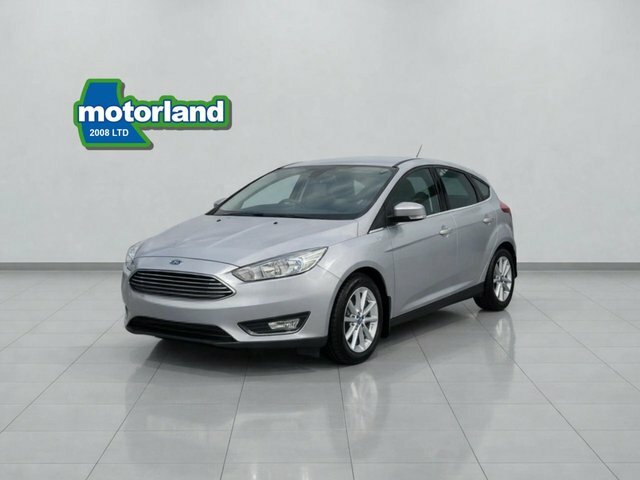 Ford Focus Ecoboost Zetec Hatchback BP65VVG Silver #3