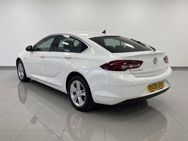 Vauxhall Insignia Turbo Gpf Sri Nav DV20DXU White #4