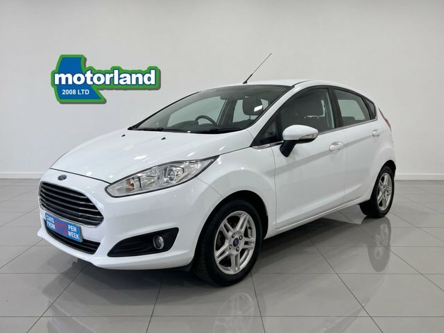 Ford Fiesta Zetec Hatchback BK14XZA White #3