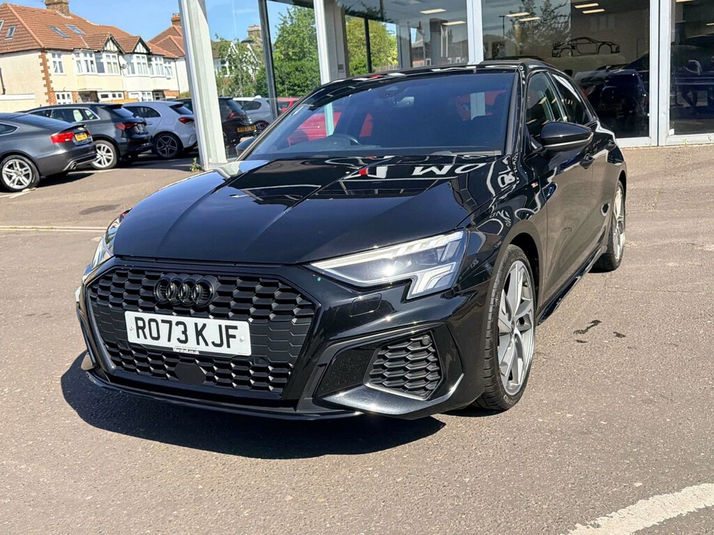 Audi A3 Black Edition 35 Tfsi Mhev Sa RO73KJF #5