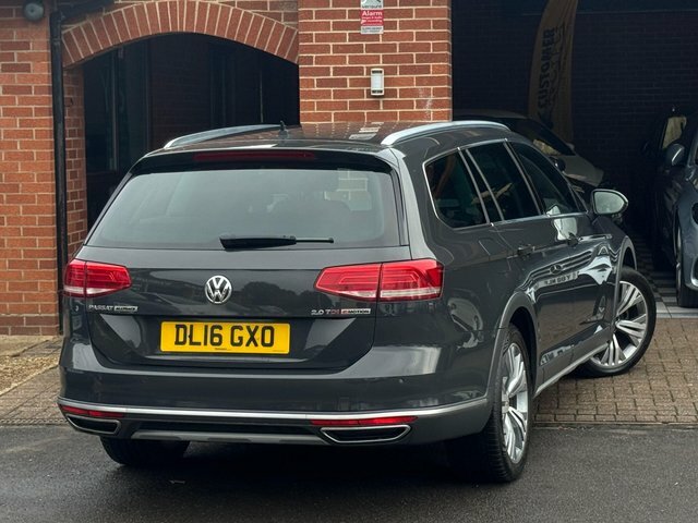 Volkswagen Passat Alltrack 2016 2.0 Tdi Bluemotion Tech Alltrack Dsg 4Motion Grey #4