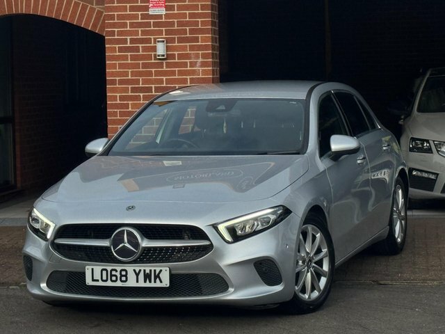 Mercedes-Benz A Class 2018 1.5 A180d Sport Premium 7G-dct Euro 6 Ss LO68YWK Silver #2