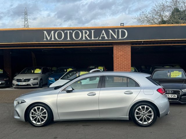 Mercedes-Benz A Class 2018 1.5 A180d Sport Premium 7G-dct Euro 6 Ss LO68YWK Silver #6