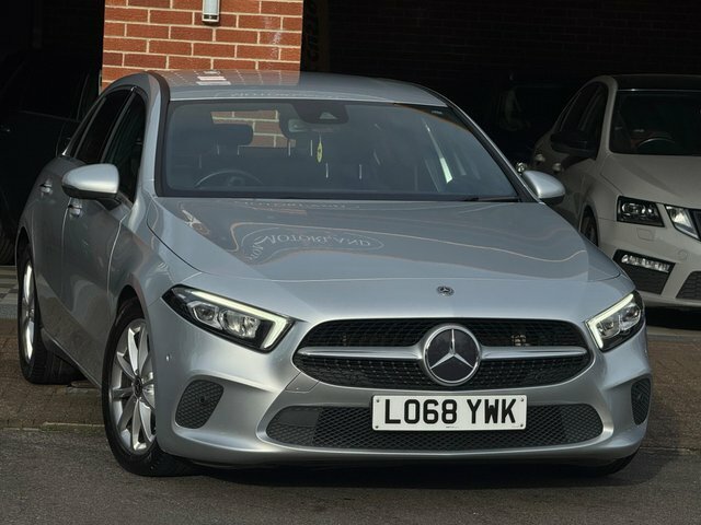 Mercedes-Benz A Class 2018 1.5 A180d Sport Premium 7G-dct Euro 6 Ss LO68YWK Silver
