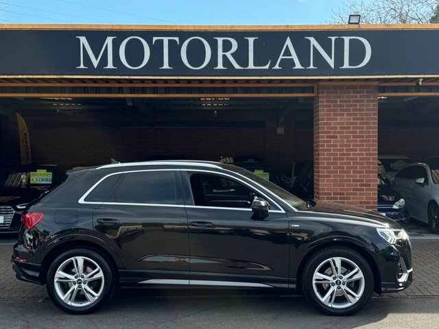 Audi Q3 2022 1.5 Tfsi Cod 35 S Line S Tronic Euro 6 Ss AU22PUK Black #4