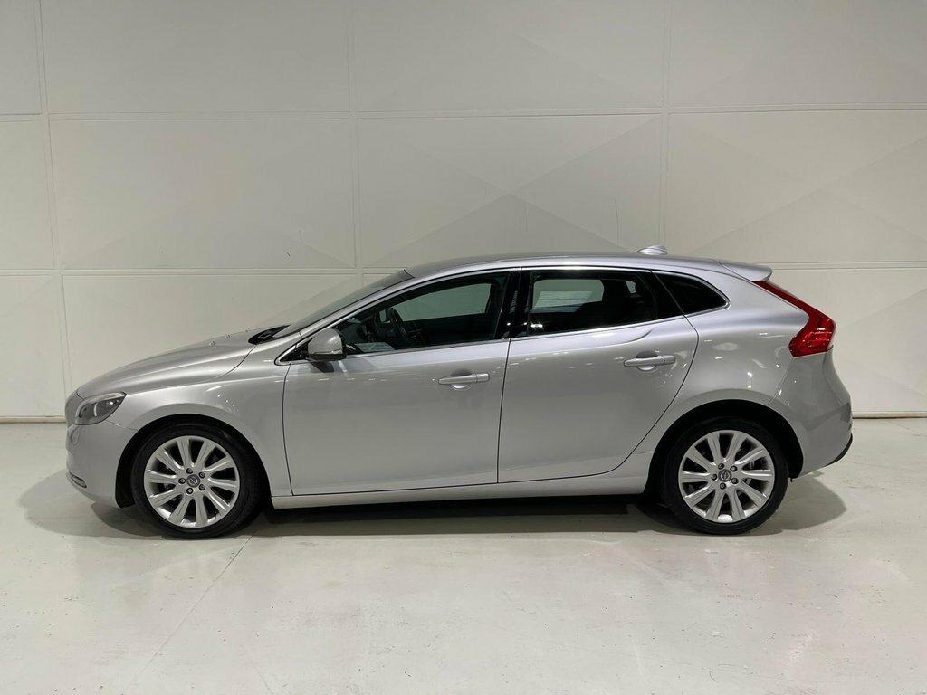Volvo V40 1.6 D2 Se Lux Hatchback Powershift Euro Silver #6