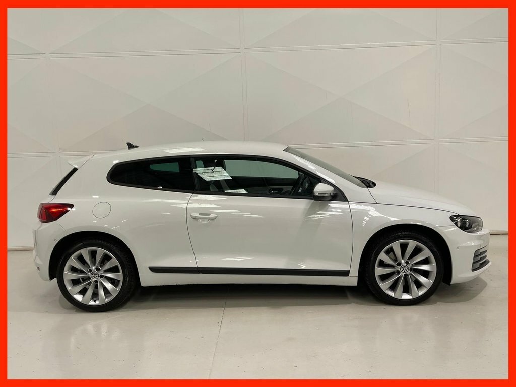 Volkswagen Scirocco 2.0 Tsi Bluemotion Tech Gt Hatchback Ds WG15LMY White #2