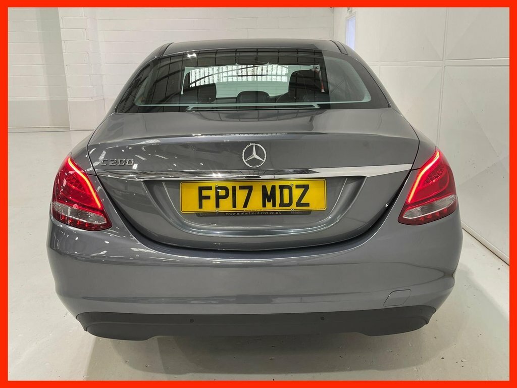 Mercedes-Benz C Class 2.0 C200 Se Executive Edition Saloon G- FP17MDZ Grey #4