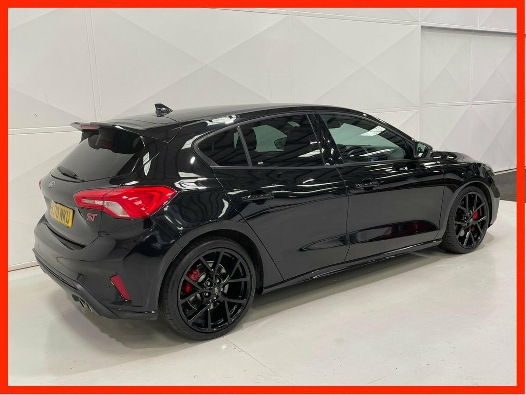 Ford Focus 2.0 Ecoblue St Hatchback Euro 6 Black #3