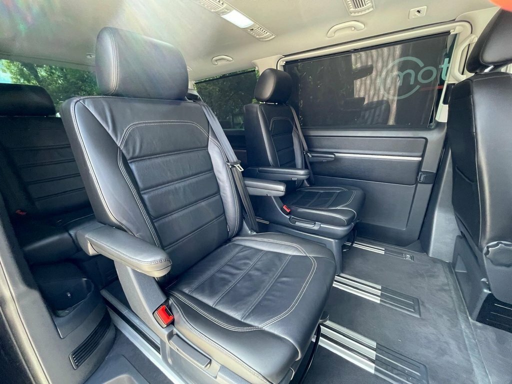 Volkswagen Caravelle Executive Silver #22