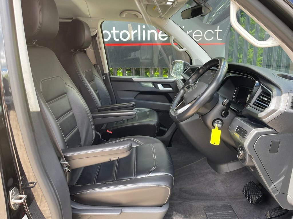 Volkswagen Caravelle Executive Silver #19