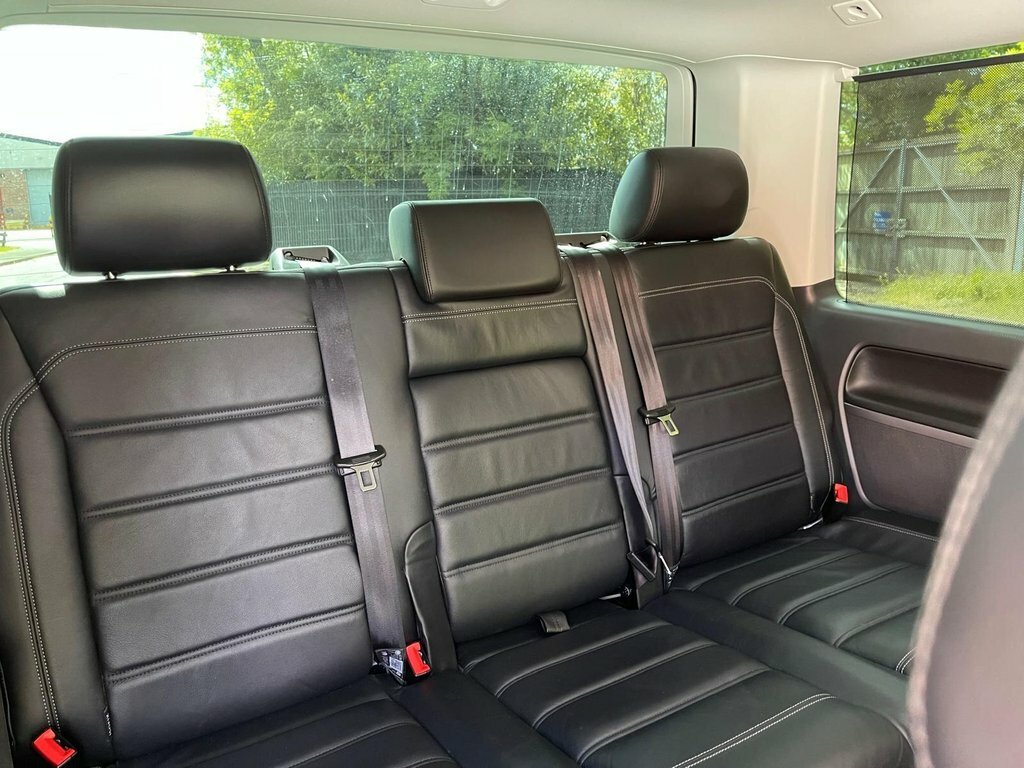 Volkswagen Caravelle Executive Silver #26
