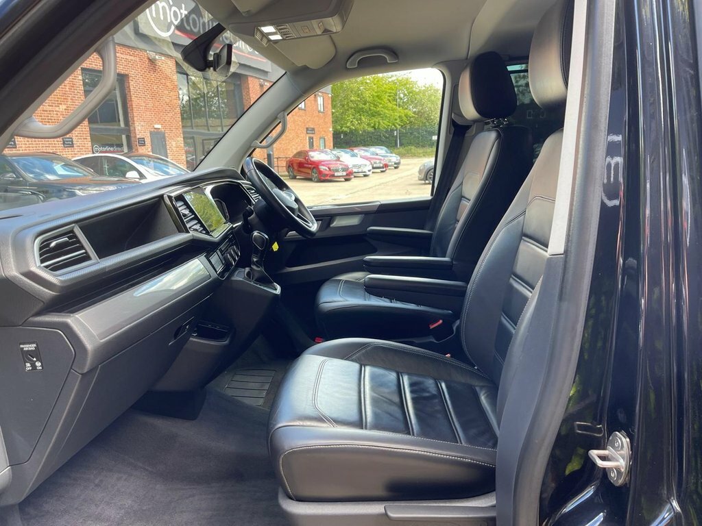 Volkswagen Caravelle Executive Silver #21