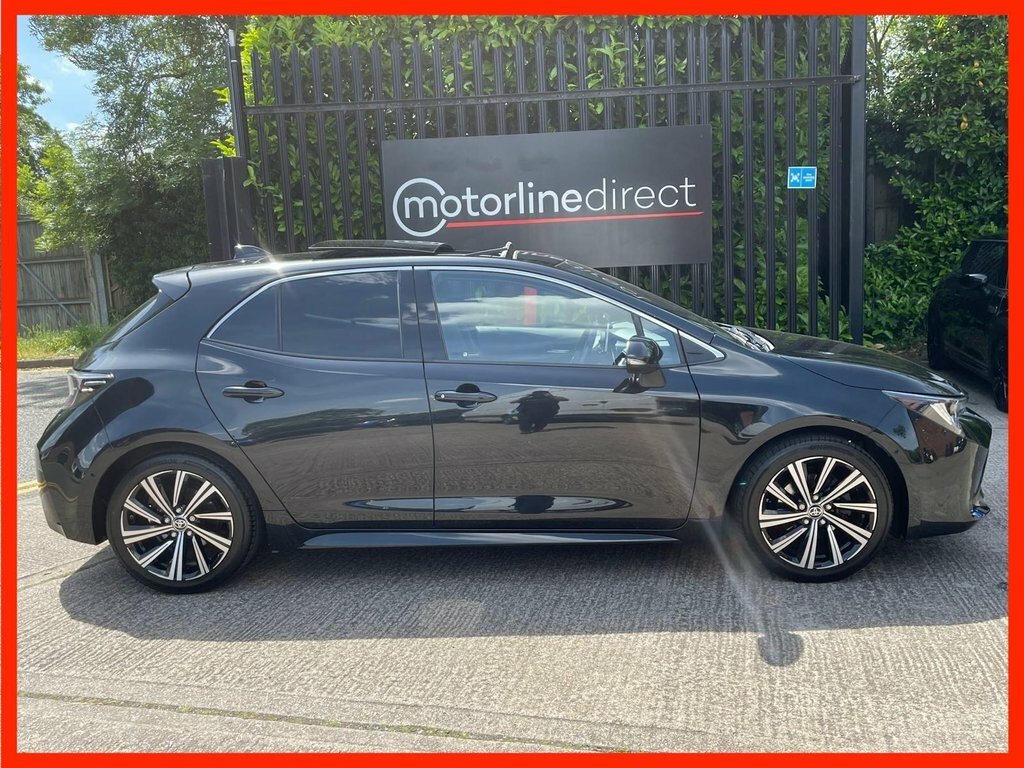 Toyota Corolla 1.8 Vvt-h Gpf Design Hatchback Hybrid C EK22FUV Black #2