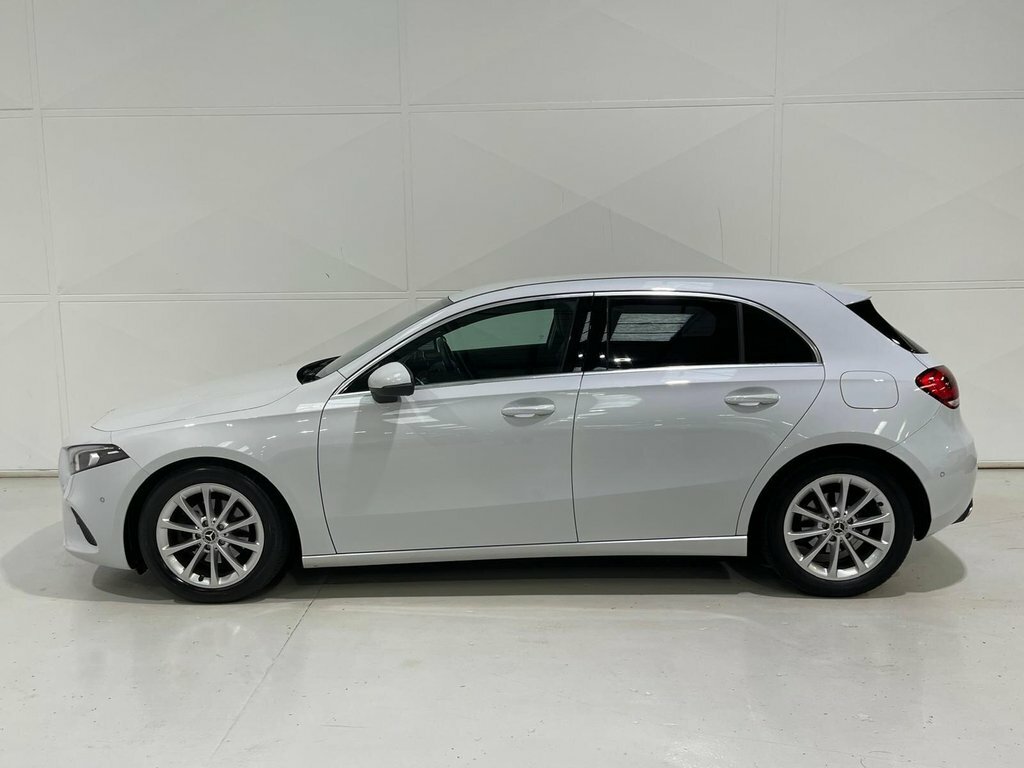 Mercedes-Benz A Class 1.5 A180d Sport Executive Hatchback 7 AY69LYF White #6
