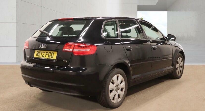 Audi A3 1.6 Tdi Sportback Euro 5 Ss Black #4