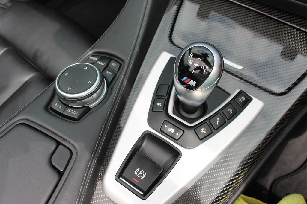 BMW M6 M6 Auto White #41