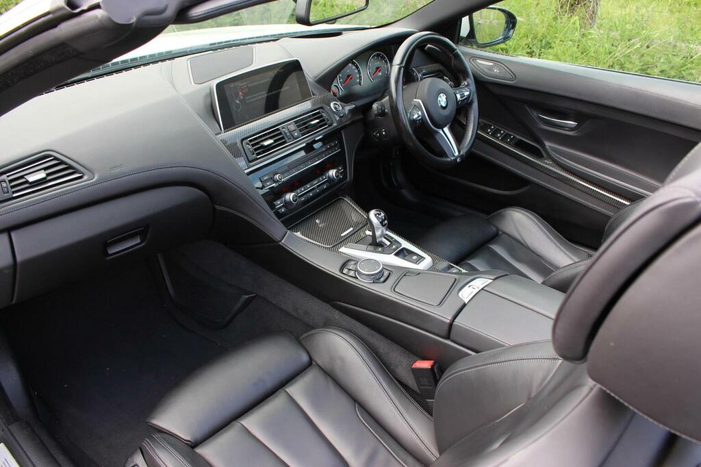 BMW M6 M6 Auto White #85