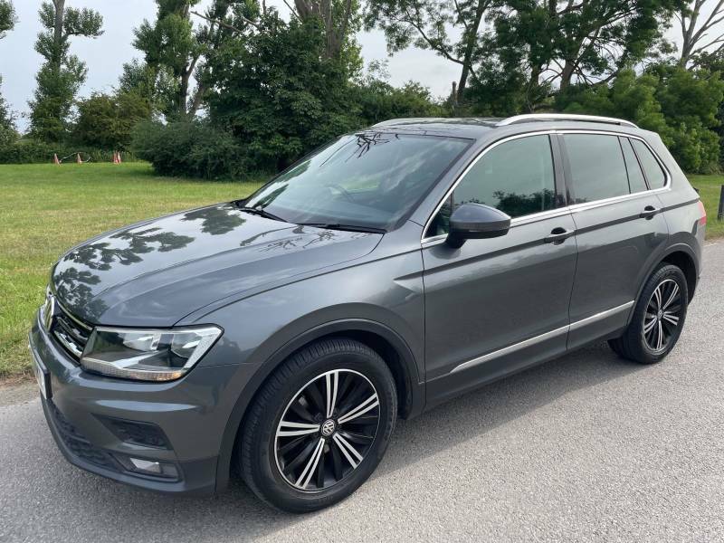 Volkswagen Tiguan 1.4 Tsi 125 Se Nav - 2018 18 OV18DKA Grey #4