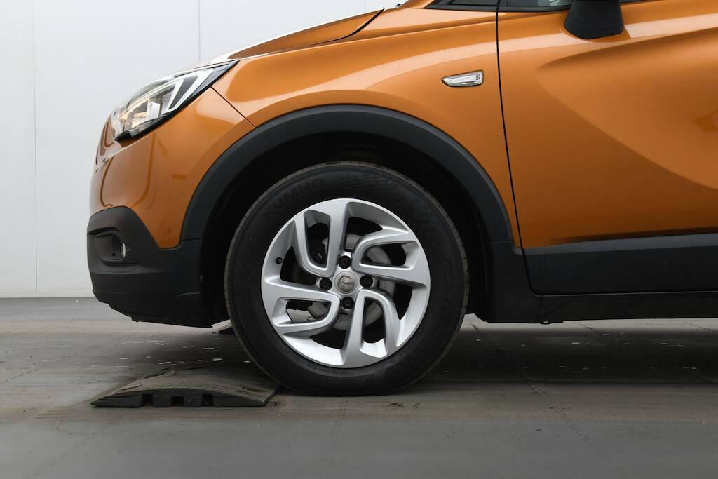 Vauxhall Crossland X 1.2 Se Euro 6 SD68ADZ Orange #5
