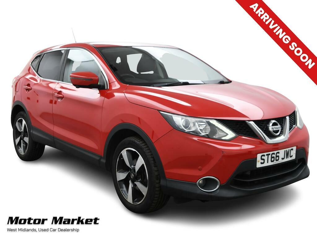 Nissan Qashqai 1.5 Dci N-connecta 2Wd Euro 6 Ss Red