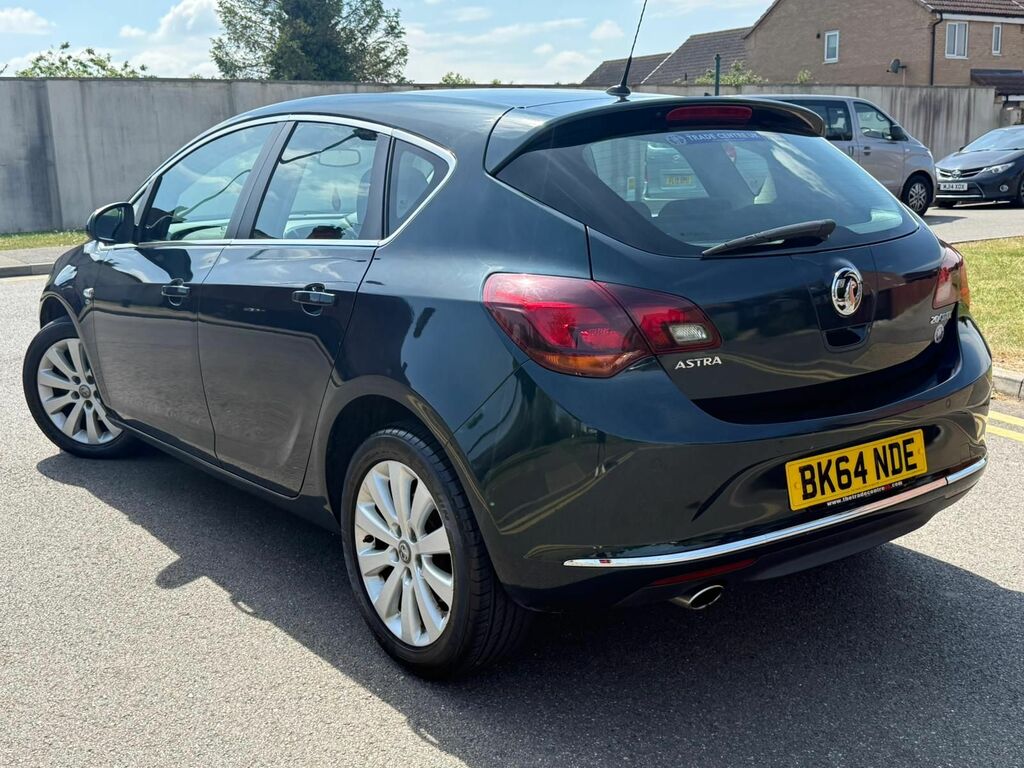 Vauxhall Astra 2.0 Cdti Ecoflex Elite Hatchback BK64NDE Green #4
