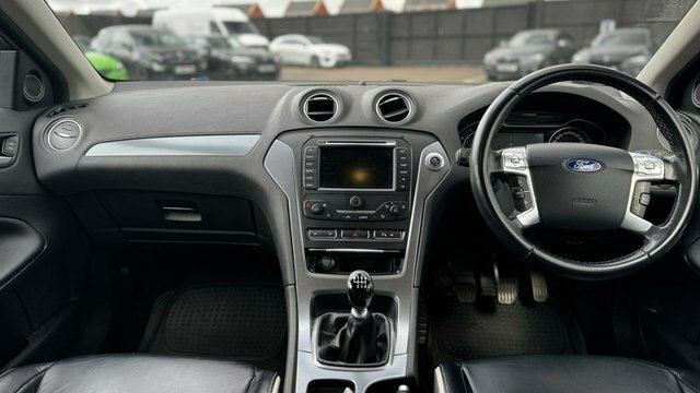 Ford Mondeo 2.0 Tdci Titanium X Business Edition Estate Di Black #4