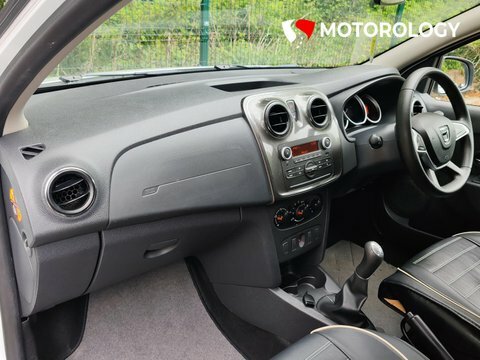 Dacia Sandero Stepway 0.9 Tce Ambiance DC66VWF White #6